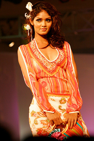 GIFA2006 Charity Fashion Show