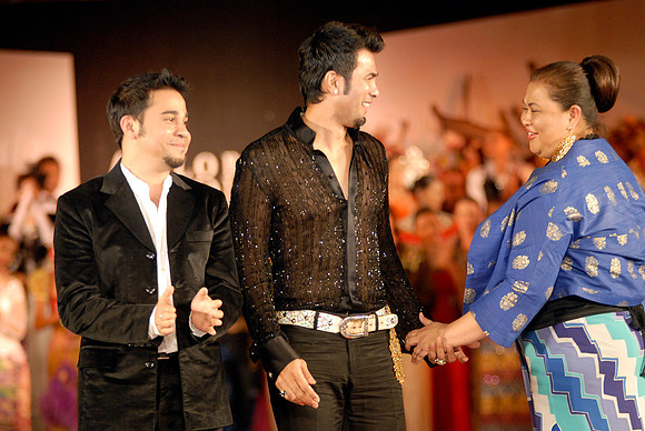 GIFA2006 Charity Fashion Show