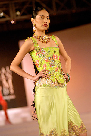 GIFA2006 Charity Fashion Show