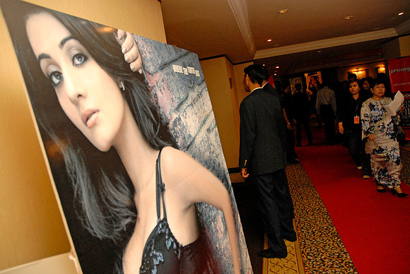 GIFA2006 Charity Fashion Show
