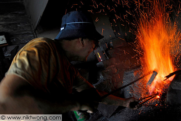 Pasir Penambang - Blacksmith