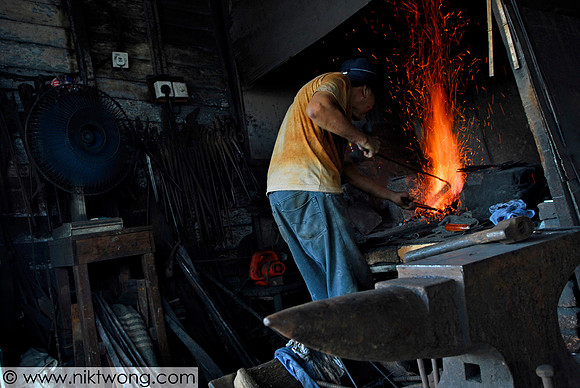 Pasir Penambang - Blacksmith