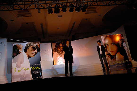 GIFA2006 Charity Fashion Show