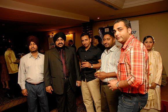 GIFA2006 Charity Fashion Show