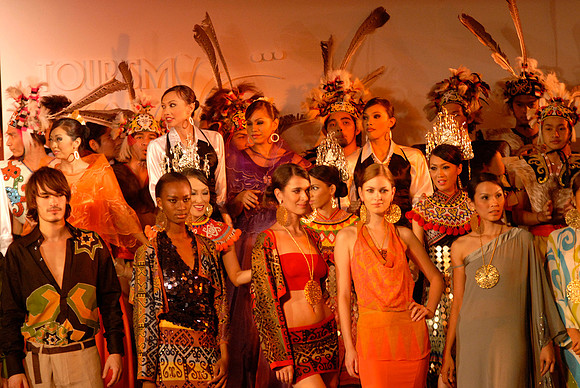 GIFA2006 Charity Fashion Show