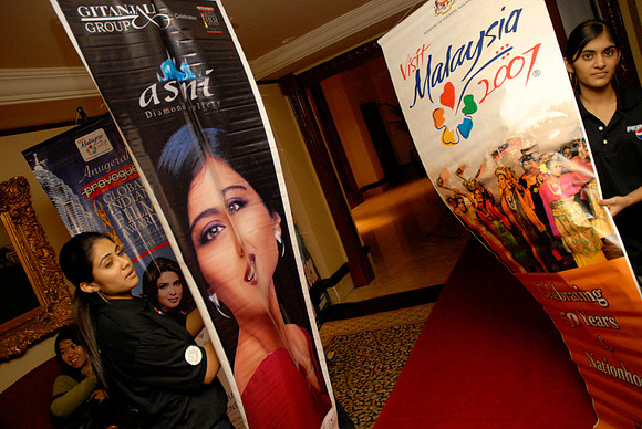 GIFA2006 Charity Fashion Show