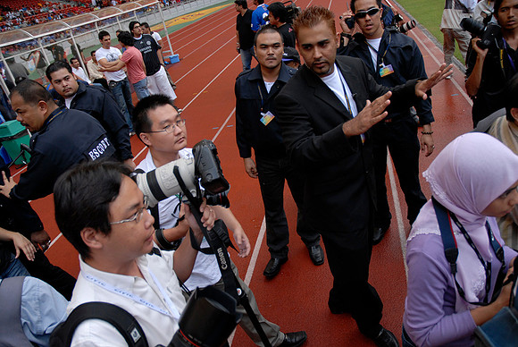 GIFA2006 security personnel