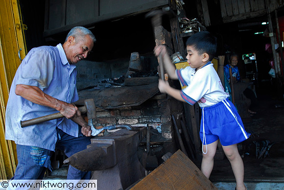 Pasir Penambang - Blacksmith