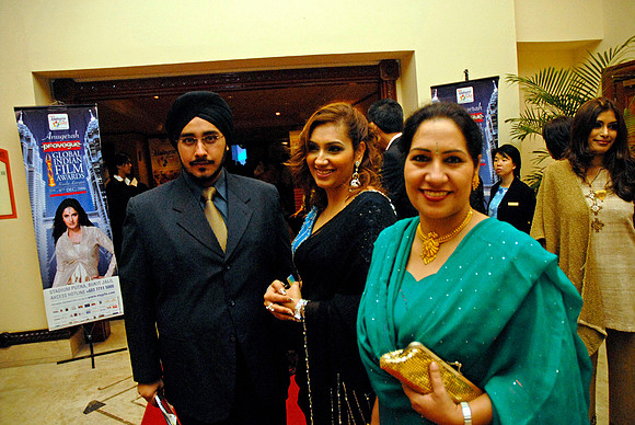 GIFA2006 Charity Fashion Show