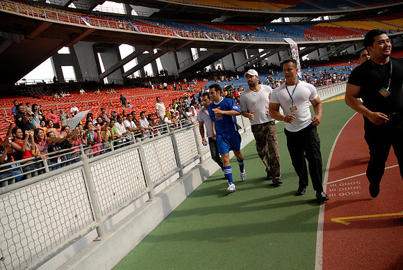 GIFA2006 security personnel
